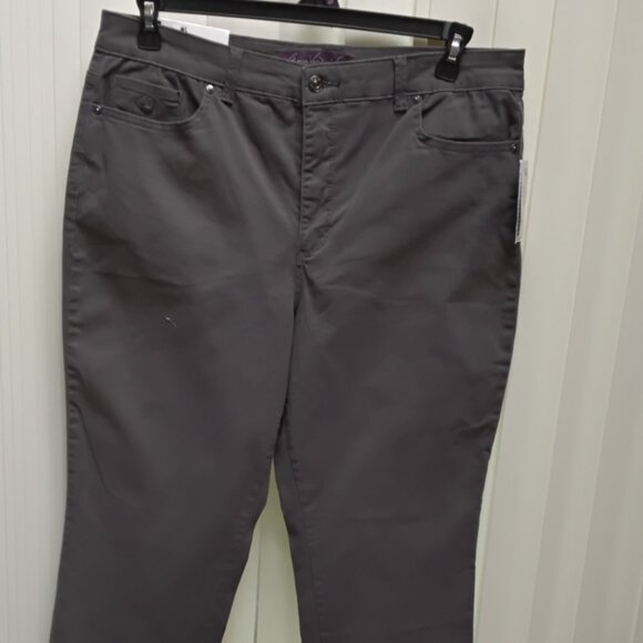 Gloria Vanderbilt 14Reg Slim Leg Gray Jeans - Picture 1 of 4